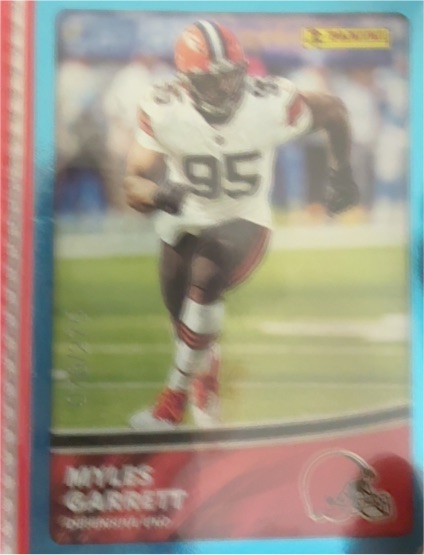 2022 Score #206 Myles Garrett Red — front