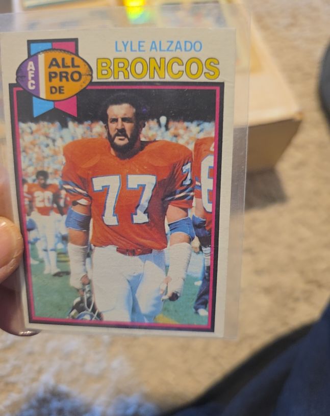 1979 Topps #420 Lyle Alzado Denver Broncos — front
