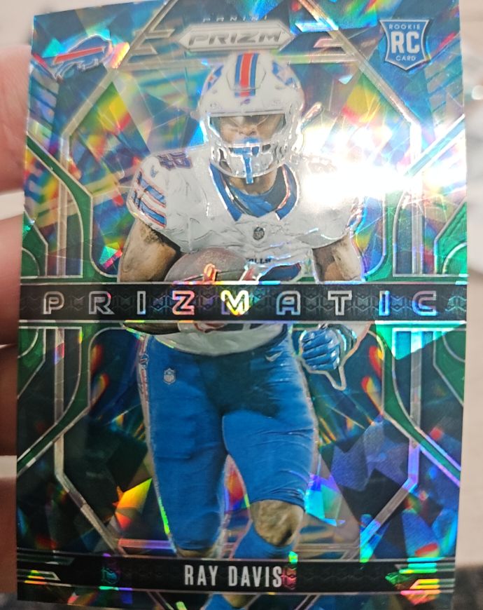 2024 Panini Prizm #18 Ray Davis Prizmatic Green Ice Rookie Card — front
