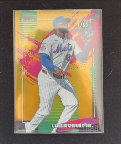 2026 Topps Finest #204 Luis Robert Jr. — front