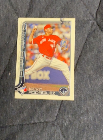2025 Topps #694 Yariel Rodriguez — front