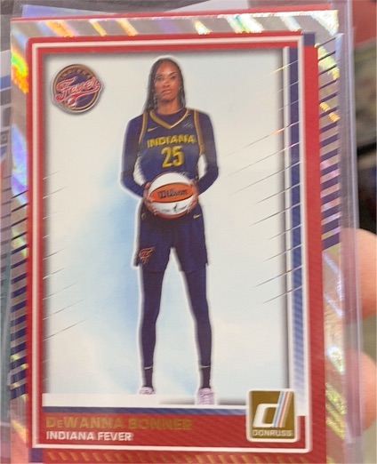 2025 Panini Donruss #44 DeWanna Bonner — front