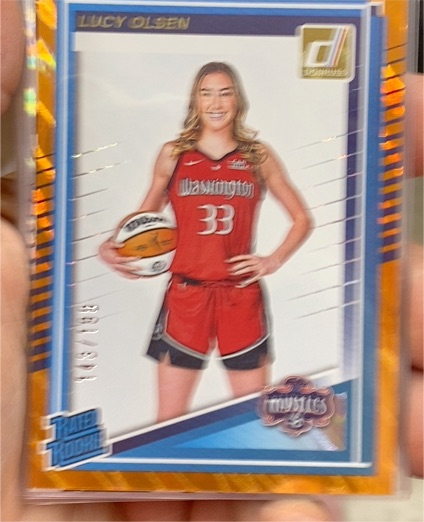 2025 Donruss WNBA #97 Lucy Olsen — front