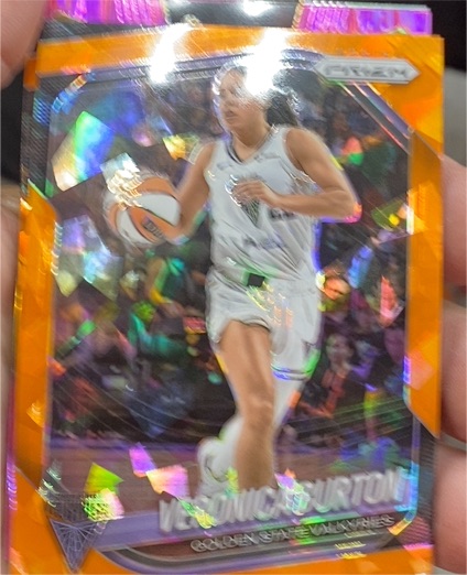2025 Panini Prizm WNBA #70 Veronica Burton Orange Cracked Ice — front