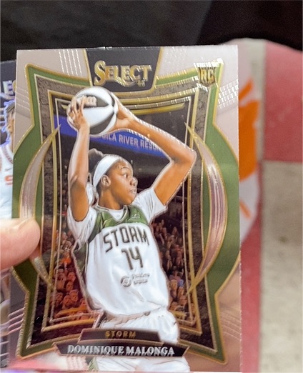 2025 Panini Select #60 Dominique Malonga — front