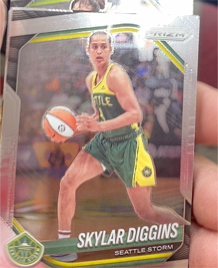 2025 Panini Prizm WNBA #123 Skylar Diggins — front