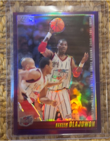 2000-01 Topps Chrome #124 Hakeem Olajuwon — front