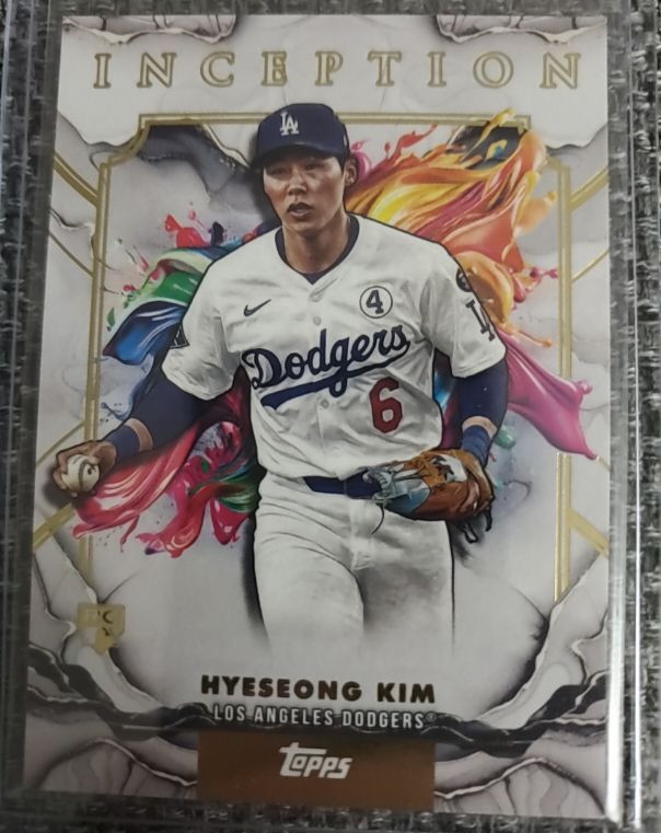 2025 Topps Inception #4 Hyeseong Kim — front