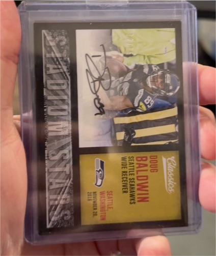 2016 Panini Playbook Slant Signatures #Doug Baldwin — front