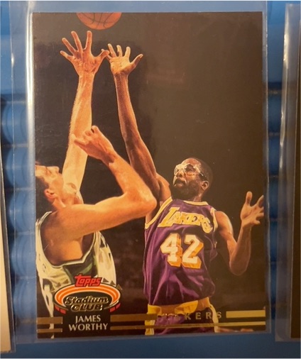 1992-93 Topps Stadium Club #327 James Worthy — front