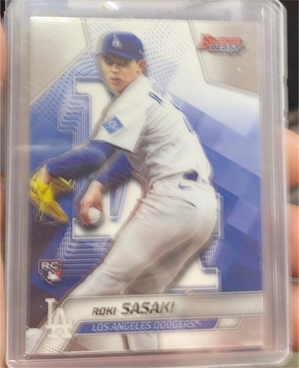 2025 Bowman's Best #18 Roki Sasaki — front