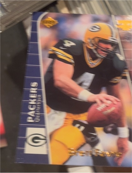 1999 Collector's Edge Triumph #T116 Brett Favre — front