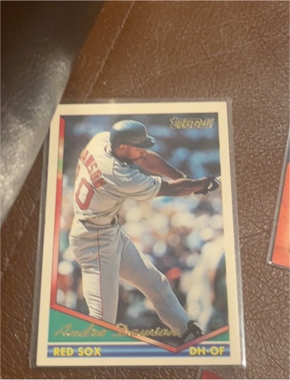 1994 Topps Gold #568 John Valentin — front