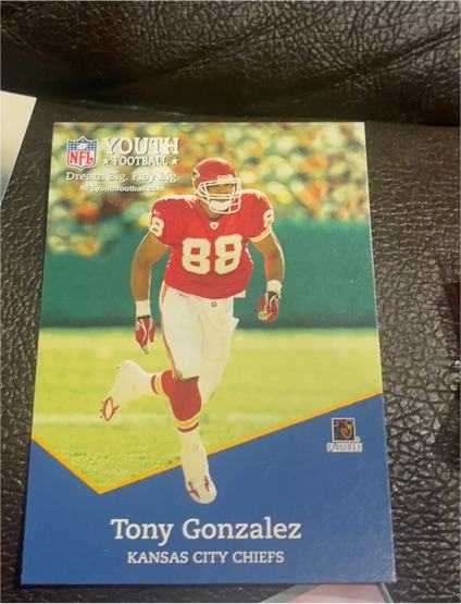 1998 NFL Youth Football Tony Gonzalez Kansas City Chiefs — front