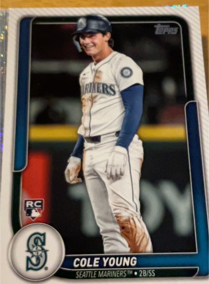 2026 Topps Flagship #15 Cole Young — front
