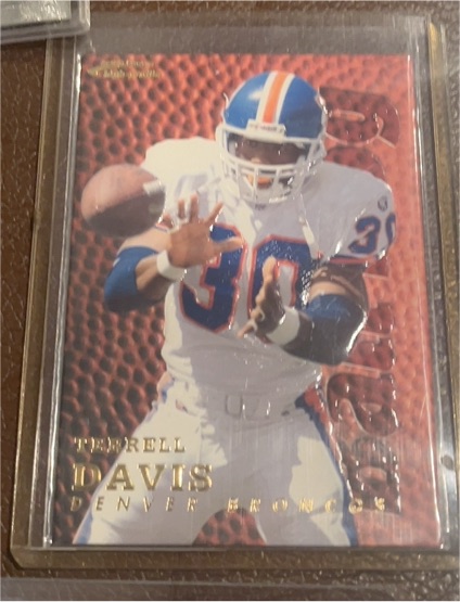 1996 Pinnacle Action Packed #2 Terrell Davis Ball Hog — front