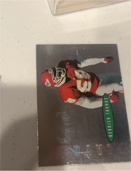 1991 Pro Set Platinum #51 Derrick Thomas — front