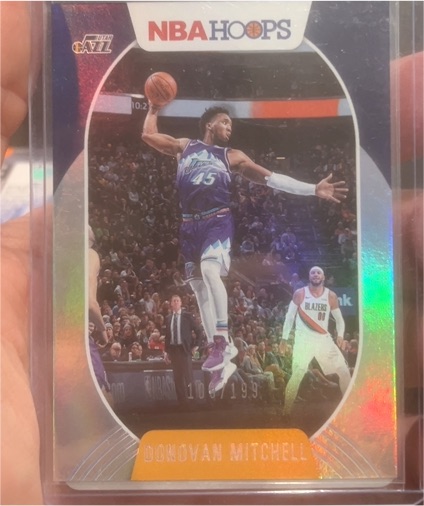 2020-21 Panini NBA Hoops #71 Donovan Mitchell — front