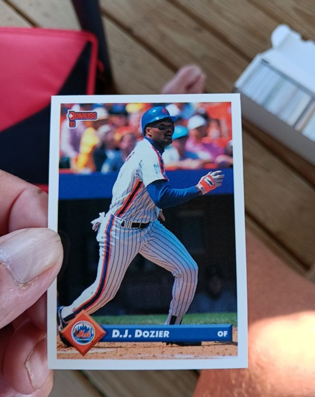 1993 Donruss #90 D.J. Dozier — front