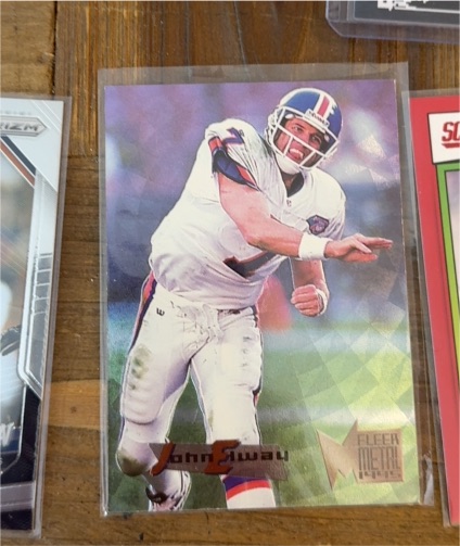 1995 Fleer Metal #13 John Elway Silver Flashers — front