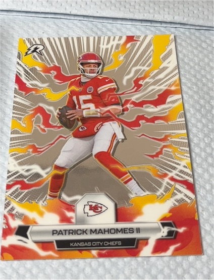 2025 Topps Resurgence #47 Patrick Mahomes II — front