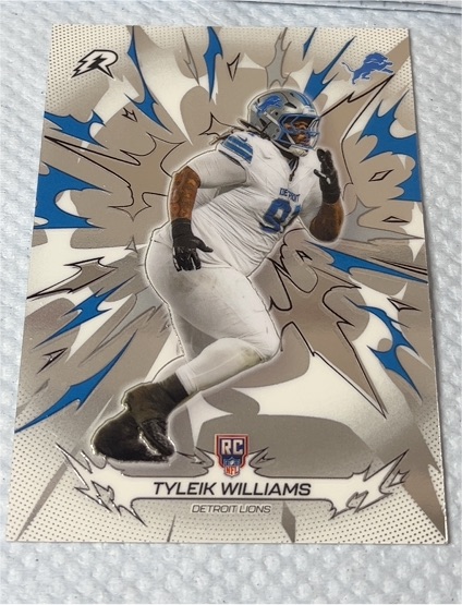 2025 Topps Resurgence #130 Tyleik Williams — front