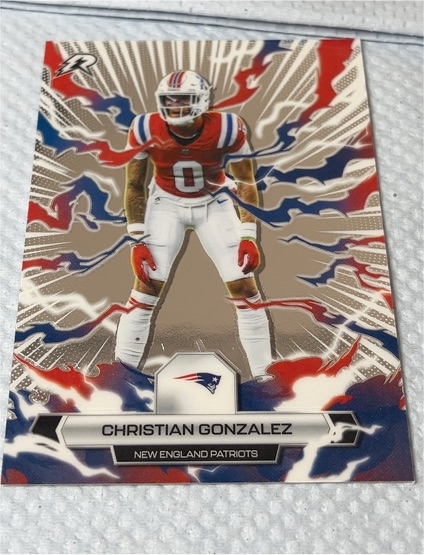 2025 Topps Resurgence #68 Christian Gonzalez — front