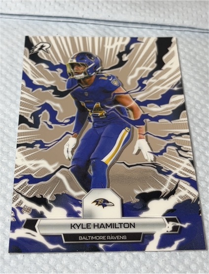 2025 Topps Resurgence #9 Kyle Hamilton — front