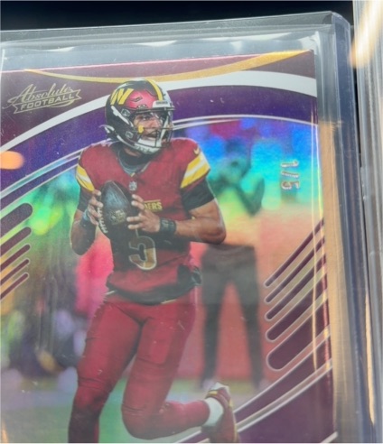2025 Panini Absolute #44 Jayden Daniels — front