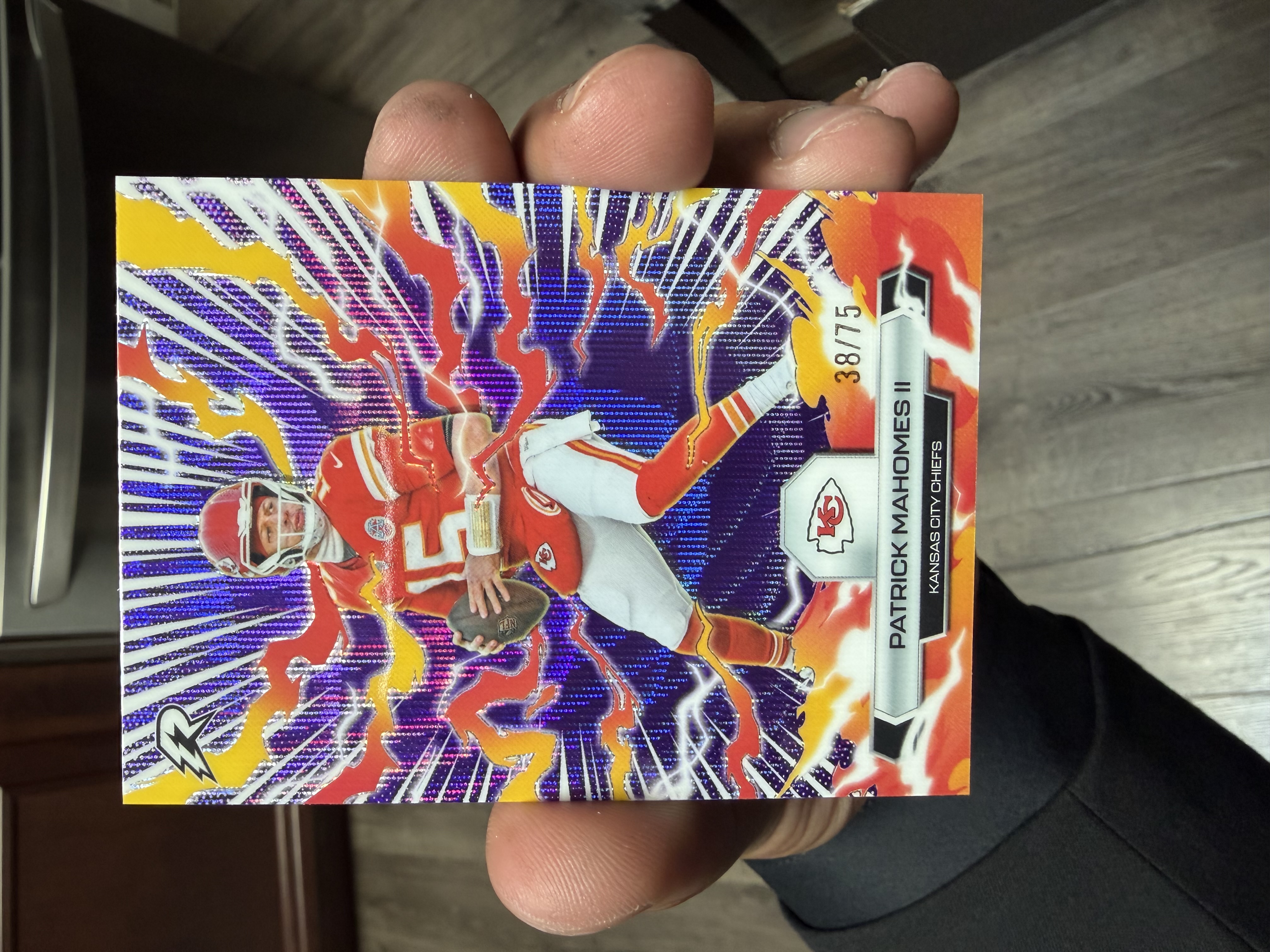 2025 Topps Resurgence #47 Patrick Mahomes II — front