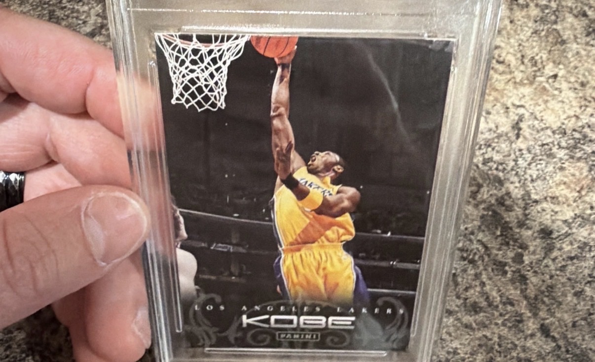 2012 Panini Kobe Anthology Kobe Bryant — front