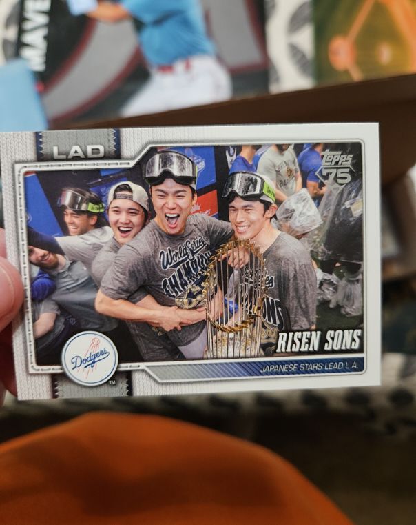 2026 Topps Series 2 #642 Risen Sons Dodgers Shohei Ohtani, Yoshinobu Yamamoto, Yusei Sasaki — front