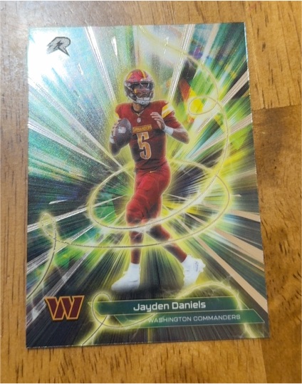 2025 Topps Resurgence #C-16 Jayden Daniels — front