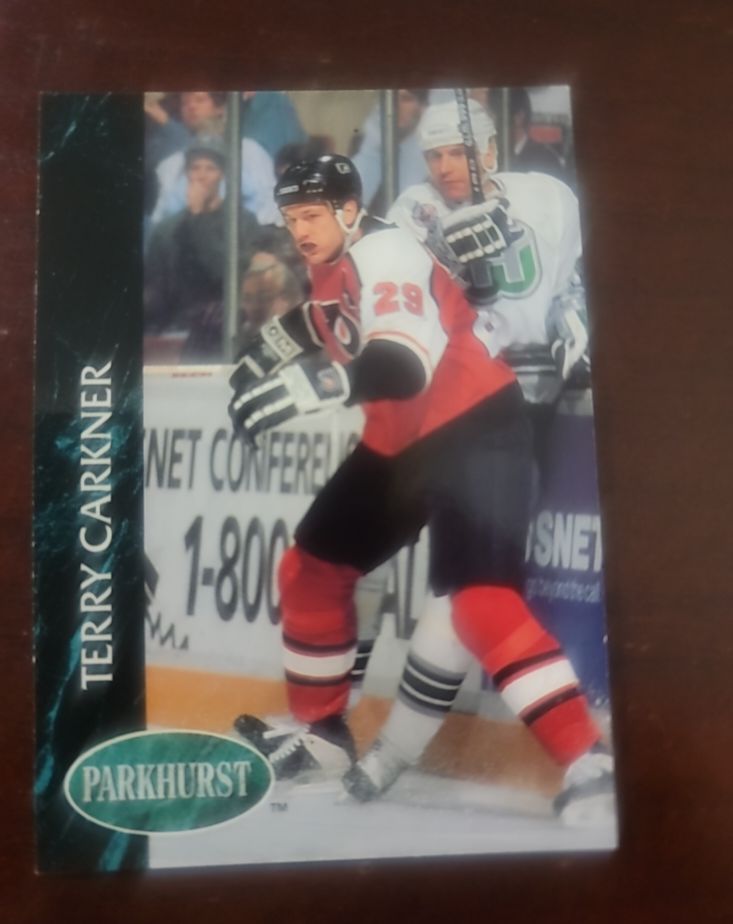 1992-93 Parkhurst #362 Terry Carkner — front