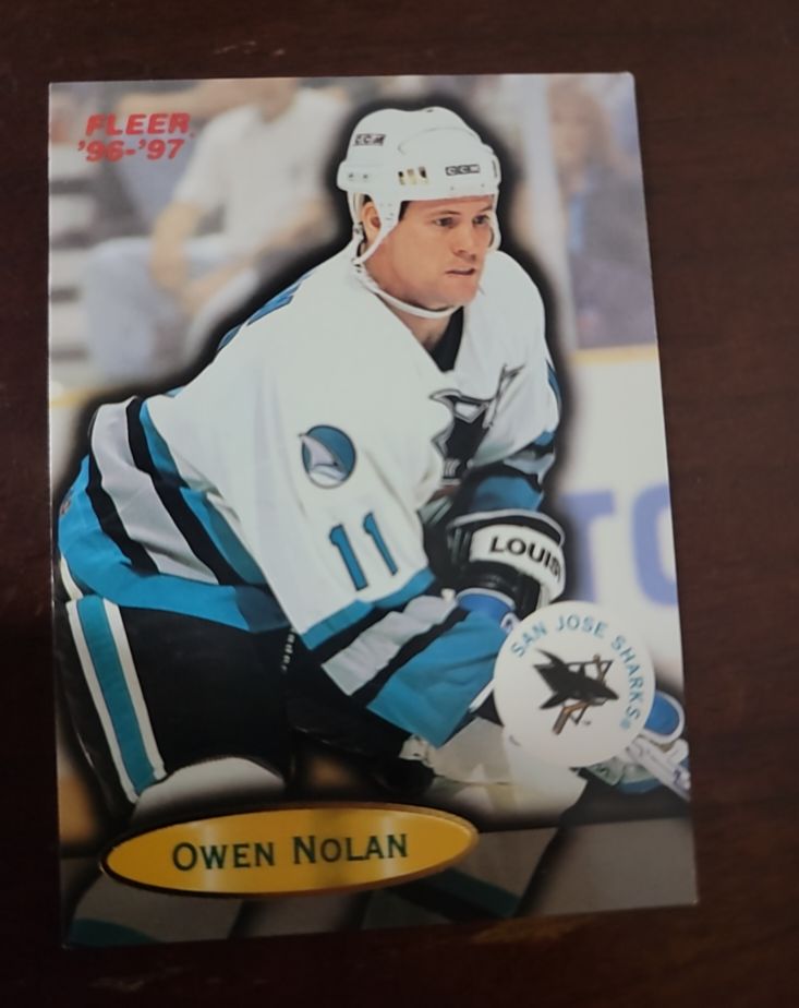 1996-97 Fleer #100 Owen Nolan — front