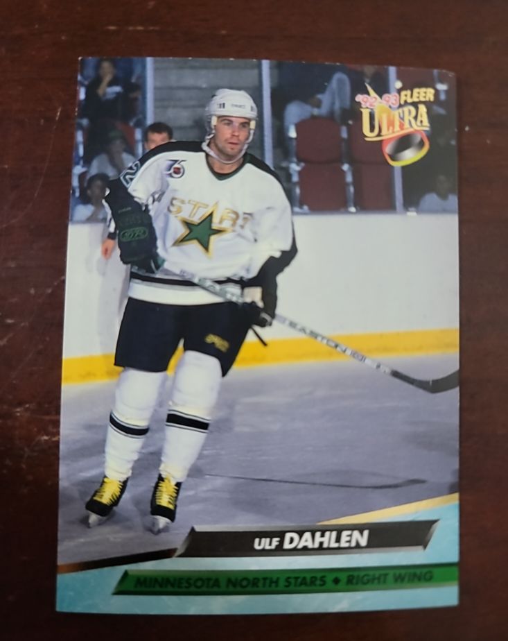 1992-93 Fleer Ultra #92 Ulf Dahlen Minnesota North Stars — front