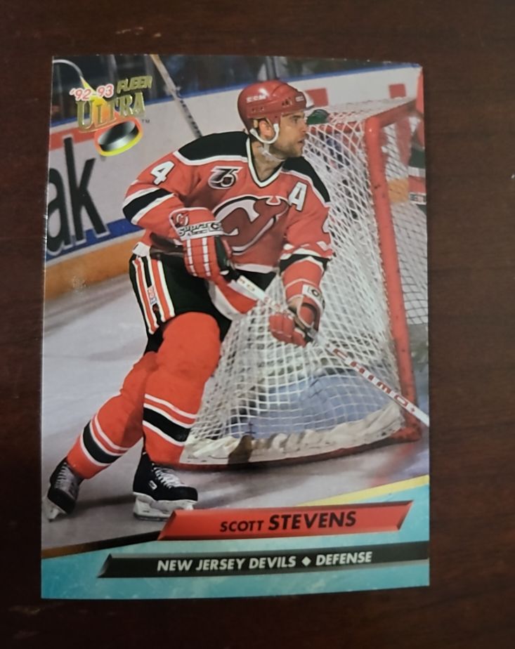1992-93 Fleer Ultra #119 Scott Stevens — front