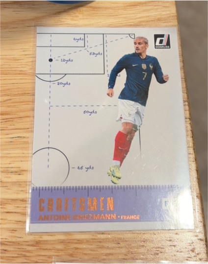 2022-23 Panini Donruss #11 Antoine Griezmann — front
