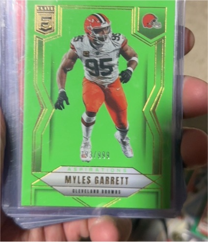 2025 Panini Donruss Elite #32 Myles Garrett — front