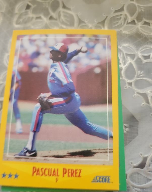 1988 Score #459 Pascual Perez Montreal Expos — front