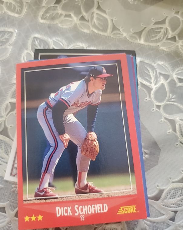 1988 Score #274 Dick Schofield California Angels — front