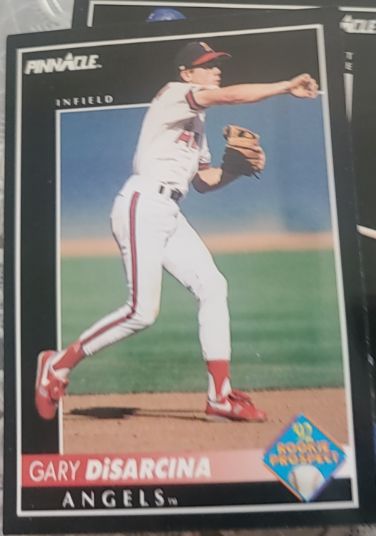 1992 Pinnacle #52 Gary DiSarcina — front
