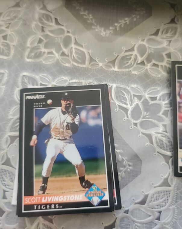 1992 Pinnacle #490 Scott Livingstone — front