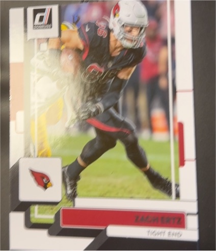 2022 Panini Donruss #3 Zach Ertz — front