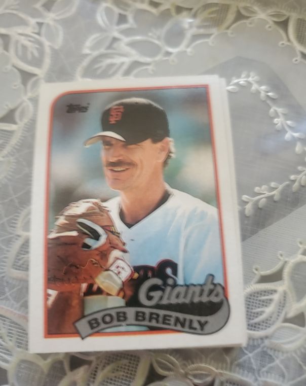 1989 Topps #52 Bob Brenly — front