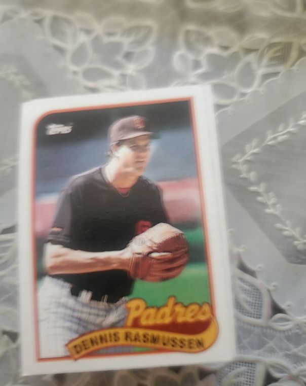1989 Topps #32 Dennis Rasmussen — front