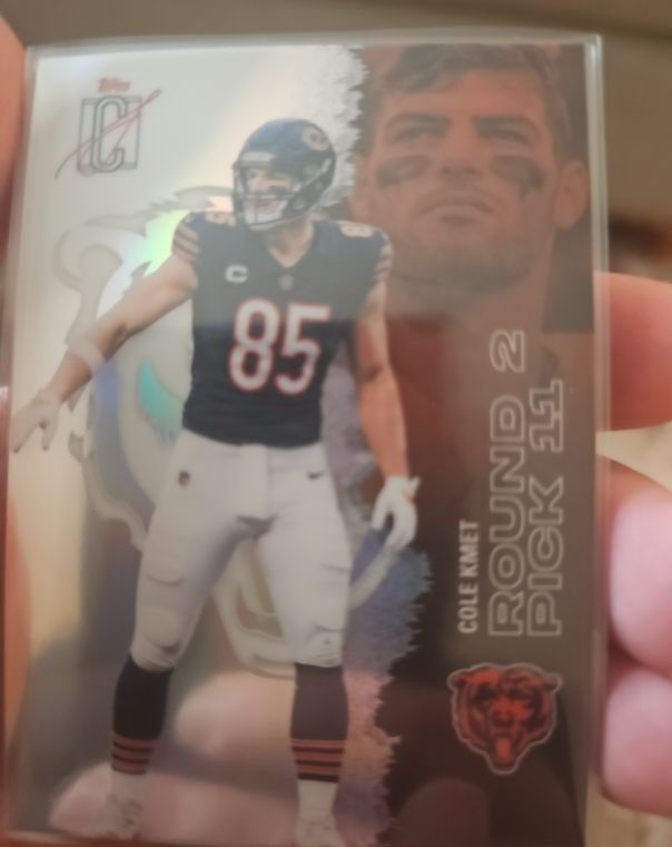 2025 Topps Signature Class #68 Cole Kmet — front