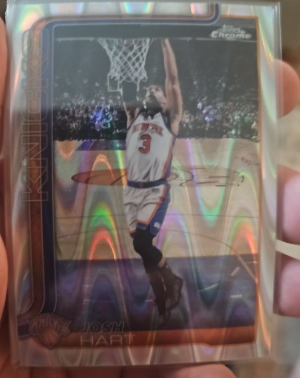2025-26 Topps Chrome Update #72 Josh Hart — front