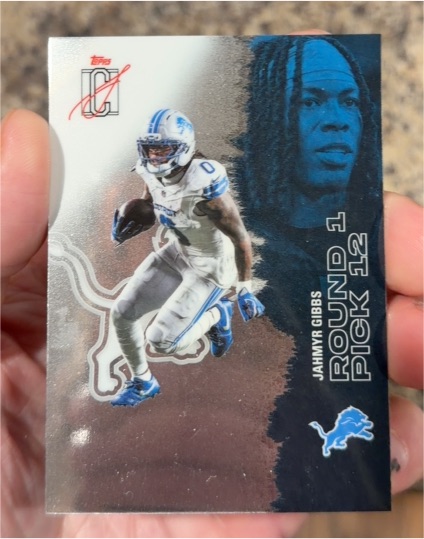 2025 Topps Signature Class #20 Jahmyr Gibbs — front