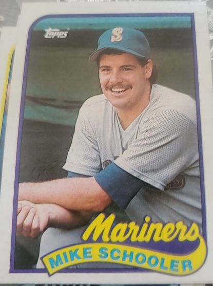 1989 Topps #199 Mike Schooler — front
